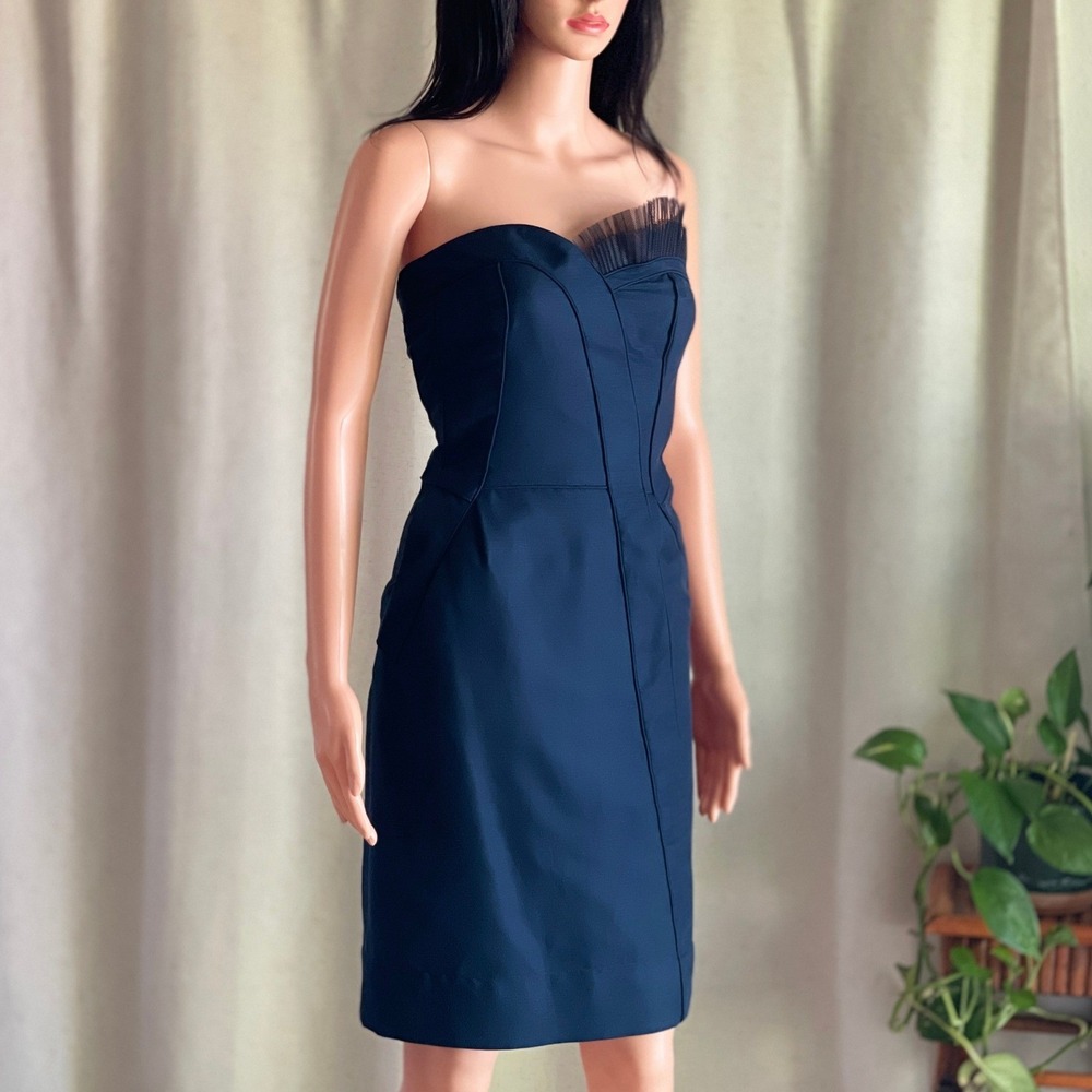 Marc by Marc Jacobs Navy Blue Silk Blend Strapless‎ Tulle Trim Cocktail Dress 10